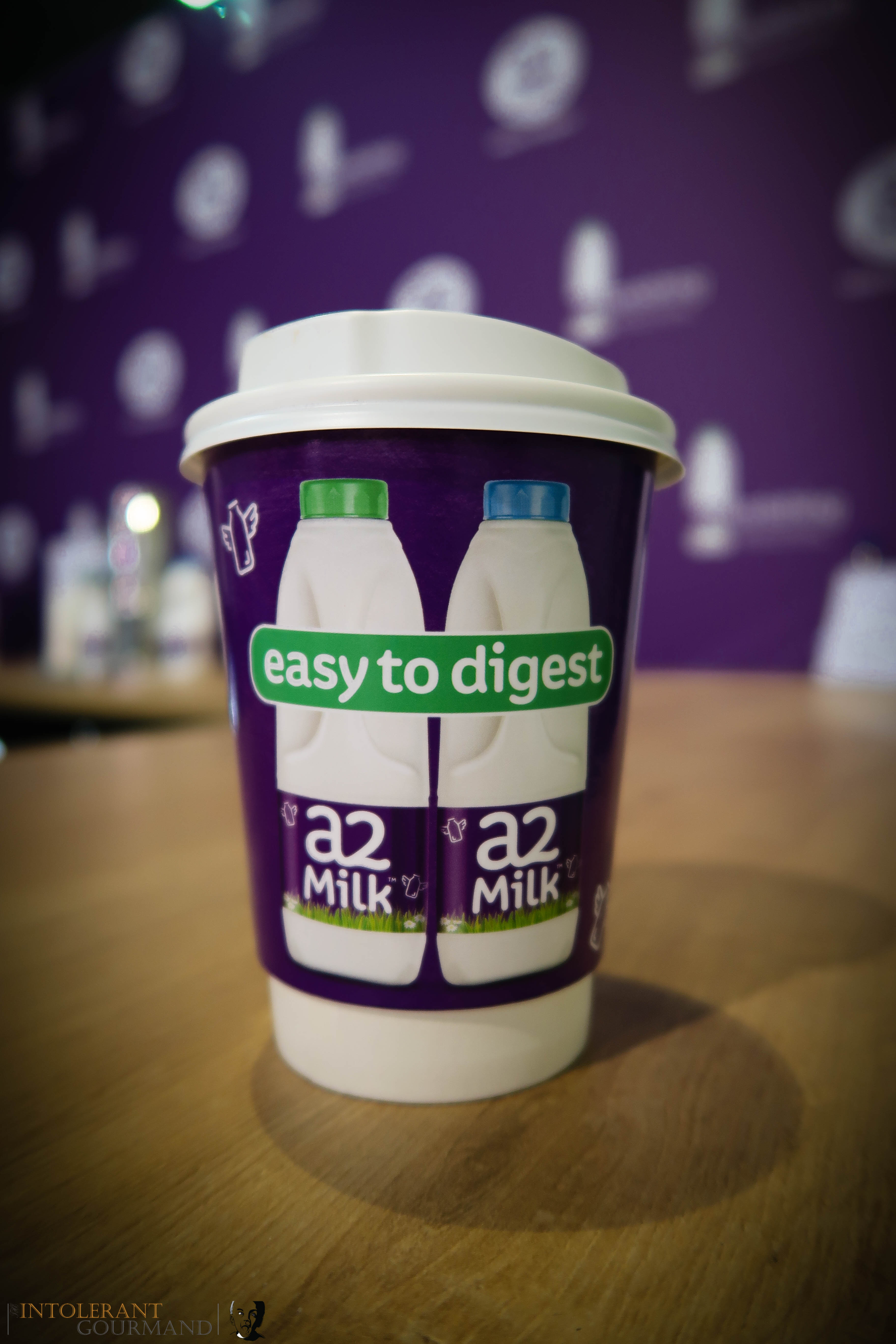Allergy Show London 2017 - the Free From Cafe at the Allergy Show was sponsored by a2 Milk! This was a delicious latte made with a2 Milk! www.intolerantgourmand.com